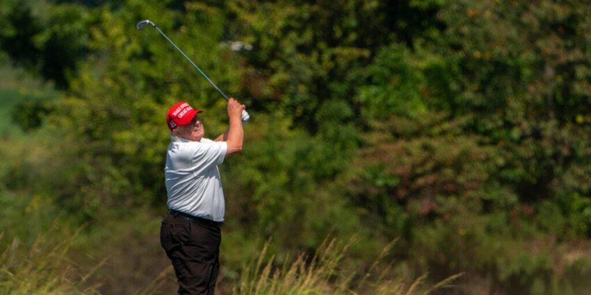 Pakar Keamanan Mengatakan Melindungi Trump di Lapangan Golf Itu Sulit